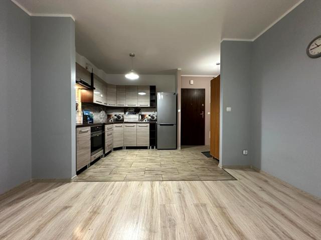 Wynajmę mieszkanie w bloku mieszkalnym m2 z oddzielną kuchnią 38 m² ul. Kutrzeby, Płock