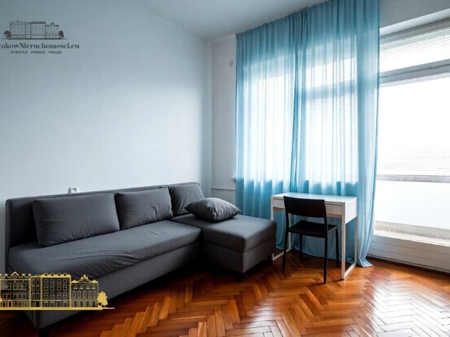 Wynajmę mieszkanie w bloku mieszkalnym m2 z oddzielną kuchnią 33 m² Kraków, Grzegórzki