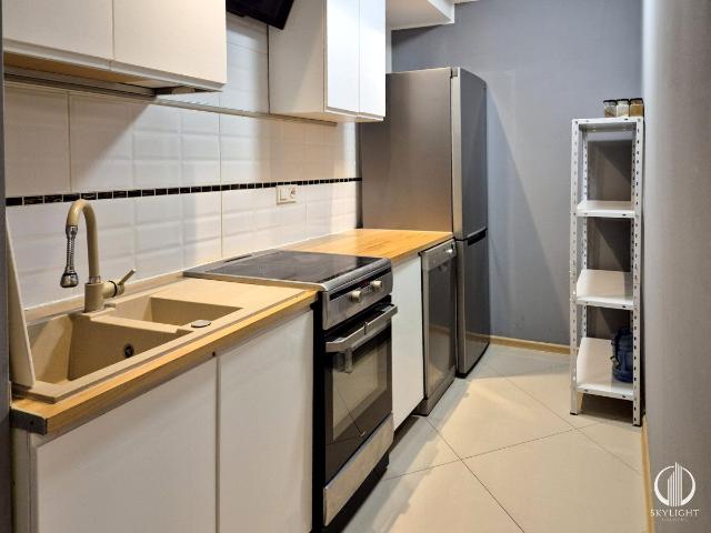 Wynajmę mieszkanie w bloku mieszkalnym m2 z oddzielną kuchnią 40 m² Warszawa, Białołęka