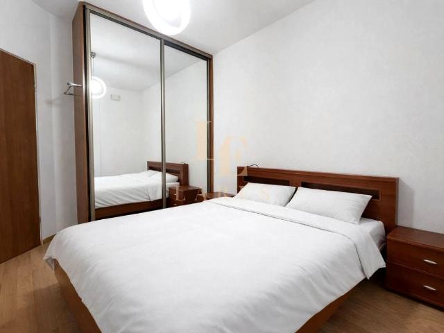 Wynajmę mieszkanie w bloku mieszkalnym m2 z oddzielną kuchnią 57 m² Warszawa, Ursus