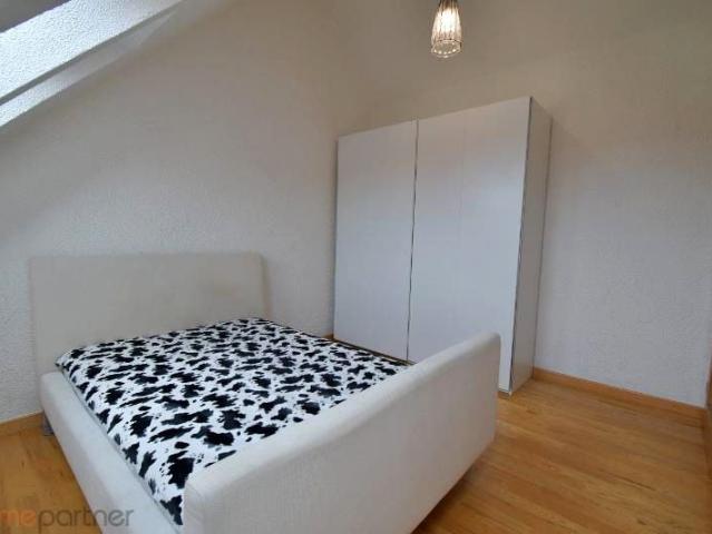 Wynajmę mieszkanie w bloku mieszkalnym m2 z oddzielną kuchnią 80 m² Wrocław, Oporów