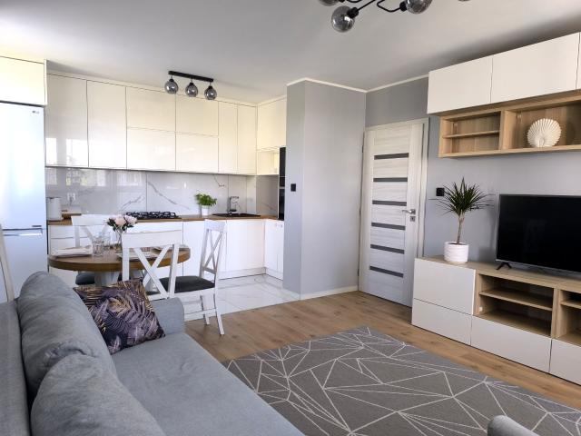 Wynajmę mieszkanie w bloku mieszkalnym m3 z aneksem kuchennym 55,40 m² Warszawa, Targówek Mieszkaniowy