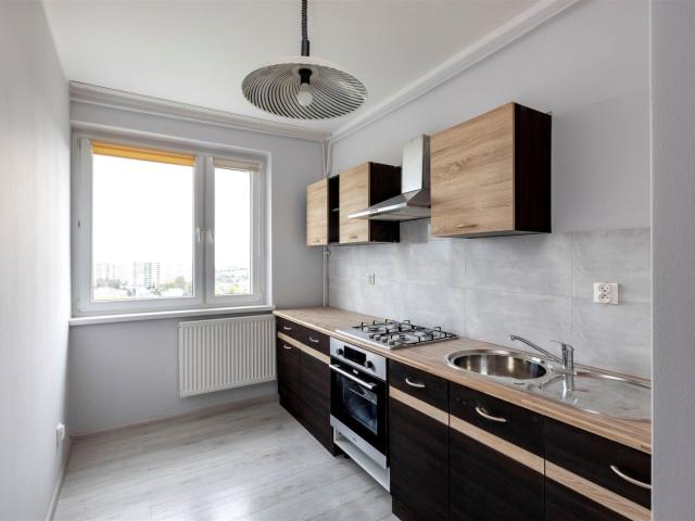 Wynajmę mieszkanie w bloku mieszkalnym m3 z kuchnią w zabudowie 56 m² Bydgoszcz, Szwederowo