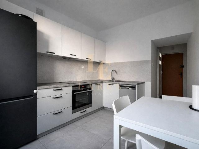 Wynajmę mieszkanie w bloku mieszkalnym m3 z kuchnią z oknem 52 m² Warszawa, Bielany