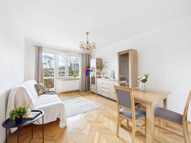 Wynajmę mieszkanie w bloku mieszkalnym m3 z kuchnią z oknem 60,50 m² Warszawa, Bemowo