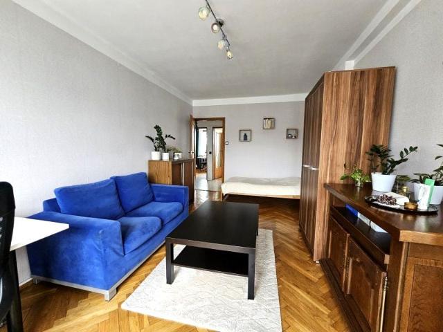 Wynajmę mieszkanie w bloku mieszkalnym m3 z kuchnią z oknem 70 m² Katowice, Środmieście