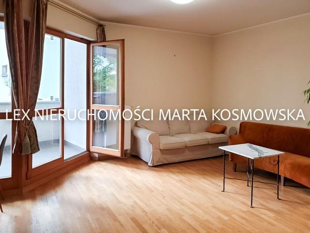Wynajmę mieszkanie w bloku mieszkalnym m3 z kuchnią z oknem 75 m² Warszawa, Mokotów