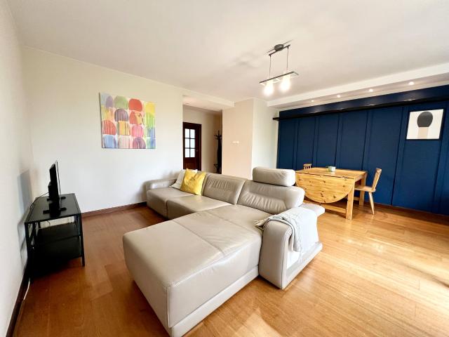 Wynajmę mieszkanie w bloku mieszkalnym m3 z oddzielną kuchnią 56 m² Kraków, Prądnik Czerwony