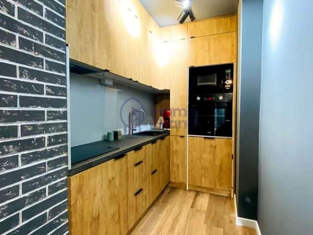 Wynajmę mieszkanie w bloku mieszkalnym m3 z oddzielną kuchnią 65,20 m² ul. Poniatowskiego, Śródmieście