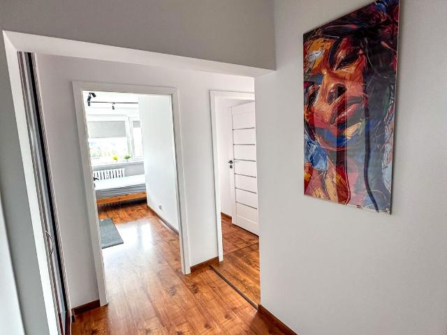 Wynajmę mieszkanie w bloku mieszkalnym m3 z oddzielną kuchnią 62 m² Katowice, Walentego Roździeńskiego