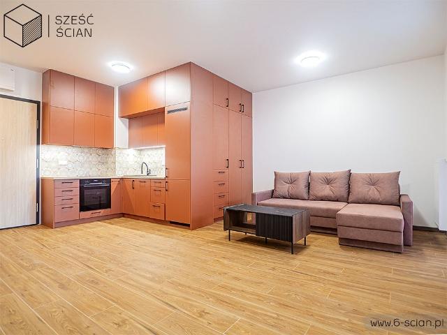 Wynajmę mieszkanie w bloku mieszkalnym kawalerka z aneksem kuchennym 35 m² Warszawa, Praga Południe