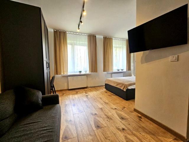 Wynajmę mieszkanie w bloku mieszkalnym kawalerka z kuchnią z oknem 35 m² Katowice, Ligota Panewniki