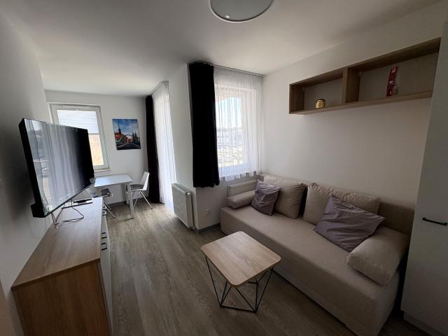 Wynajmę mieszkanie w bloku mieszkalnym wysoki standard 32,35 m² nad rzeką ul. Jeździecka, Wrocław, Krzyki