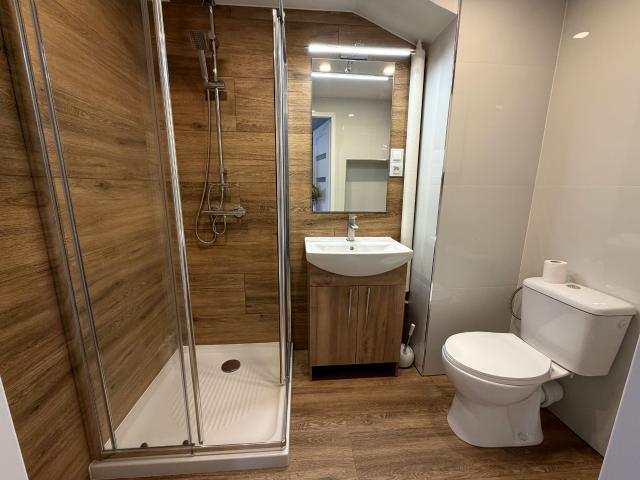 Wynajmę mieszkanie w bloku mieszkalnym 47 m² wysoki standard Katowice, Środmieście