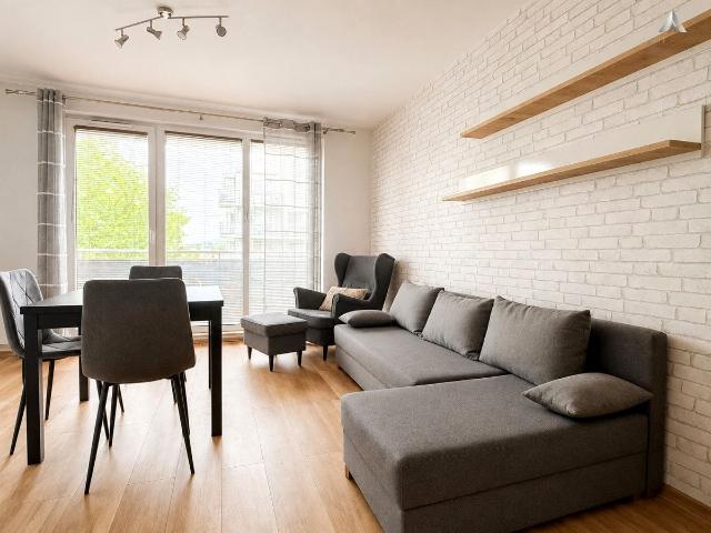 Wynajmę mieszkanie w bloku mieszkalnym 47,50 m² przy lesie Gdynia, Wiczlino Ogród
