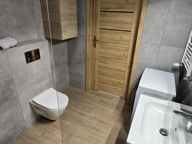 Wynajmę mieszkanie w bloku mieszkalnym 40,56 m² wysoki standard Poznań, Naramowice
