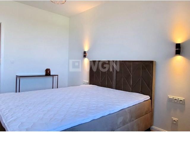 Wynajmę mieszkanie w bloku mieszkalnym 42 m² wysoki standard ul. Fiołkowa, Polkowice