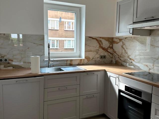 Wynajmę mieszkanie w bloku mieszkalnym 42 m² wysoki standard ul. Reymonta, Tuchów