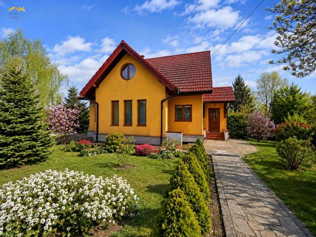 Wynajmę mieszkanie w domu wielorodzinnym m4 z oddzielną kuchnią 100 m² ul. Powiatowa, Kraków, Nowa Huta