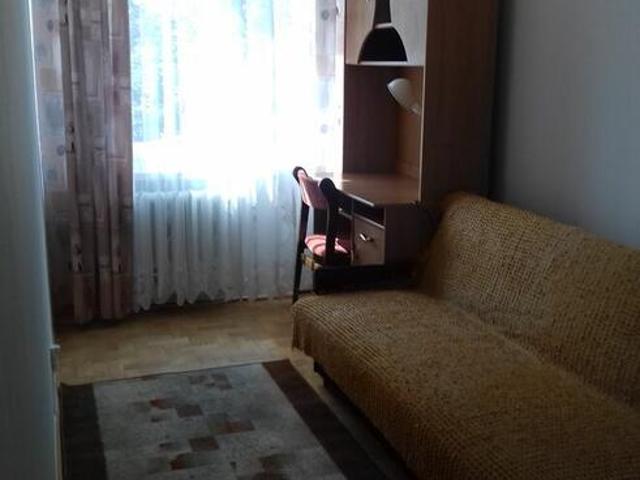 wynajmę pokoje w mieszkaniu cztropokojowym blisko U.M