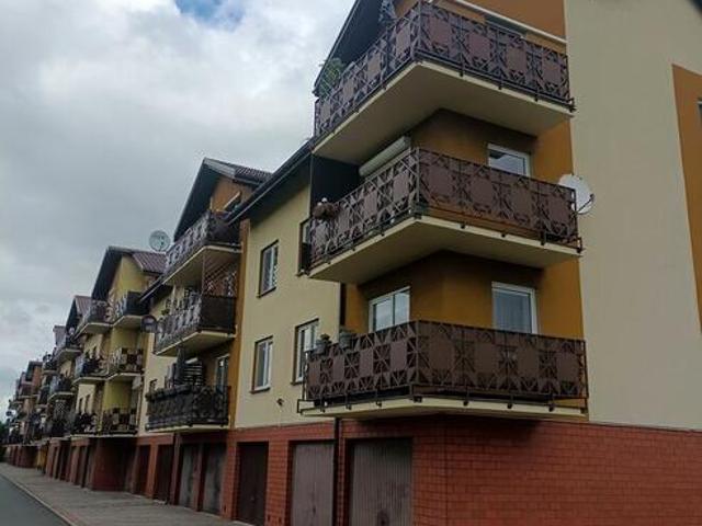 wynajmę przestronną kawalerkę