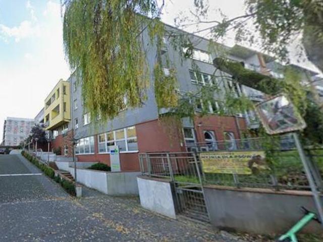 > Wynajem miejsce parkingowe Lutniana 38 Szczecin
