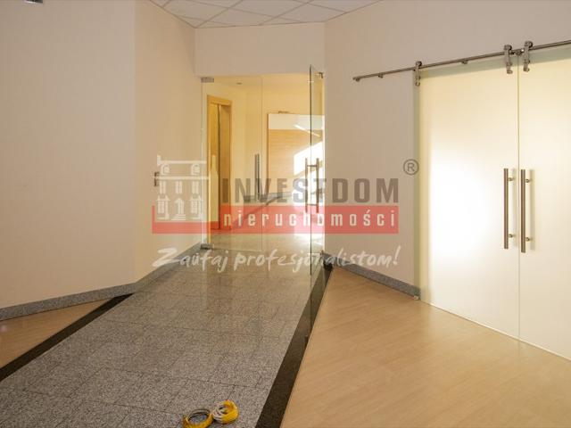 Wynajem obiektu 600 m² z biurami i magazynem w Opolu