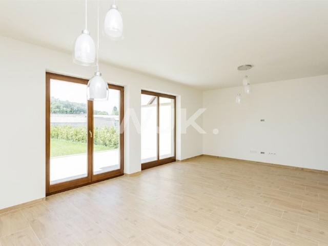 Wynajem domu 140m2 z ogrodem i garażem w Wilanowie