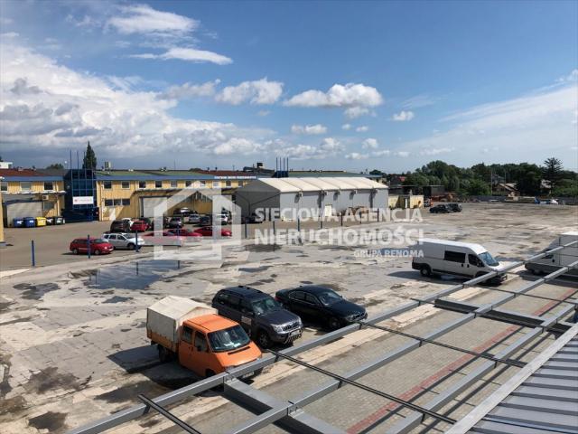 Wynajem placów w Gdańsku Orunia – utwardzone i ogrodzone!