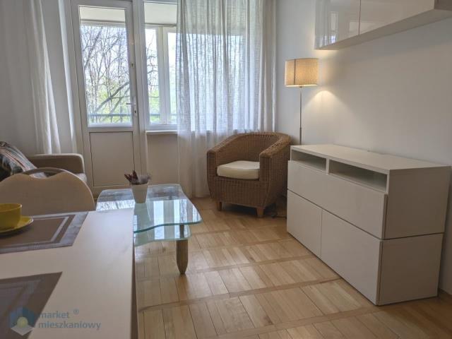 Wynajem 2 pok. po remoncie, balkon, widok na park