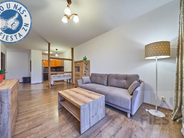 Wynajem 2 pokojowego mieszkania z balkonem, 52 m2, Majdanek