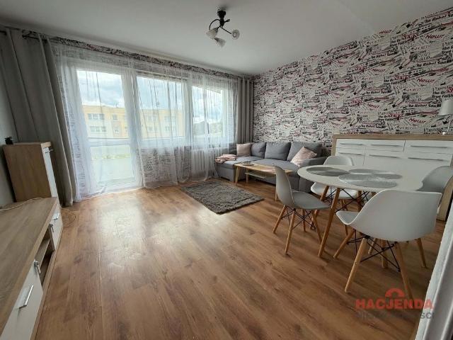 Wynajem 2 pokojowego mieszkania z meblami, centrum Polic