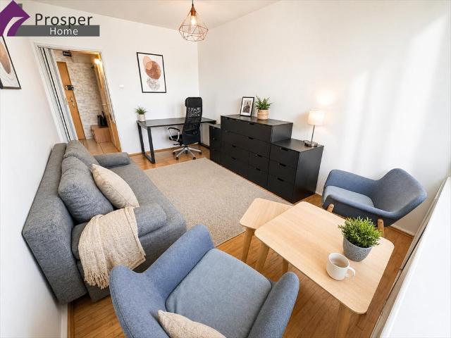 Wynajem 44 m², jasne, z windą, blisko uczelni