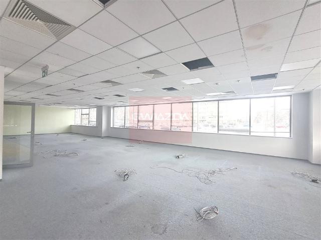 Wynajmę przestronny lokal 911 m² na Ochocie z możliwością aranżacji