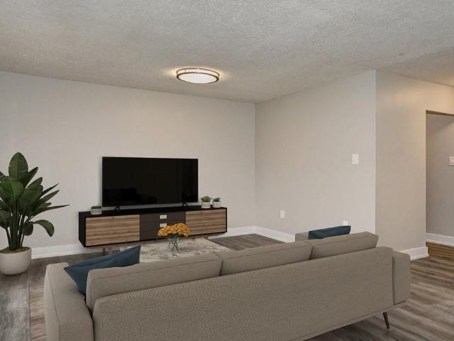 Wynbrook & Mayfair 1 Bedroom Apartment for Rent at 30 Campbell Crt, Stratford, ON N5A 7H8