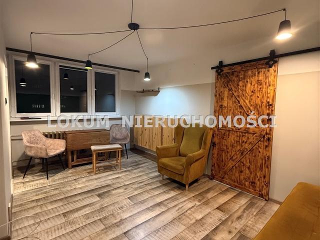 Wygodne 2 pokojowe mieszkanie po remoncie w centrum Jastrzębia