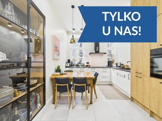 Wyjątkowe 3 pokojowe mieszkanie z balkonem kamienica w centrum