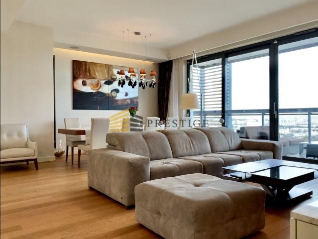 Wyjątkowy apartament z panoramicznym widokiem Warszawa, Śródmieście