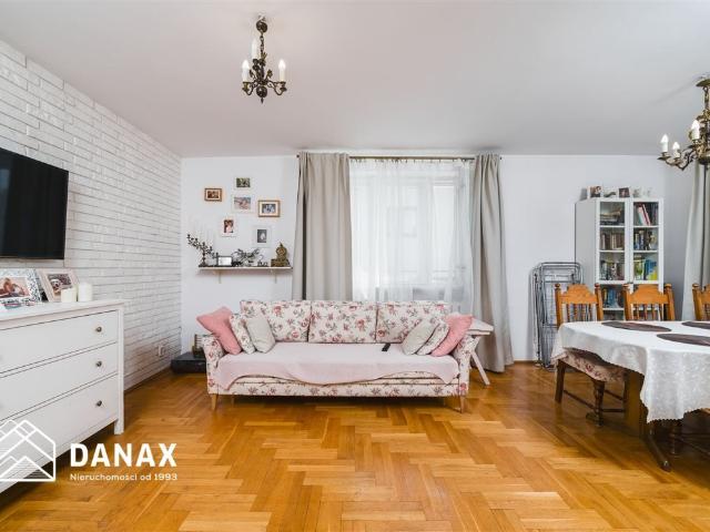 Wyjątkowy dom 250 m2 z dużą działką po remoncie
