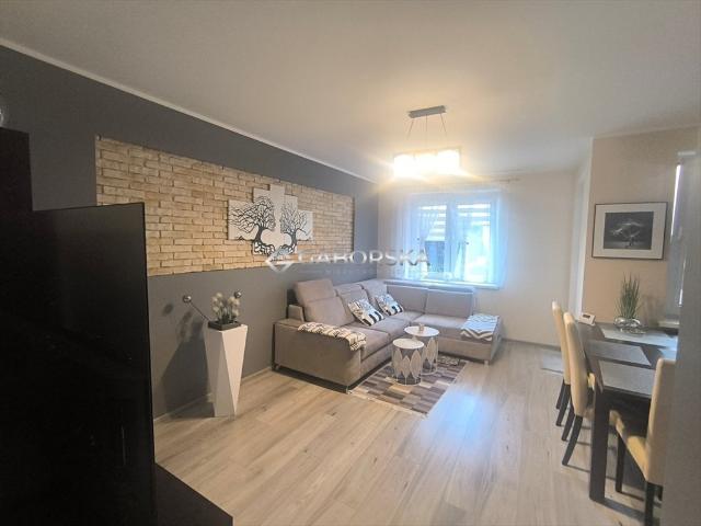 Zapraszam do obejrzenia wyremontowanego 49 m² z balkonem i niskim czynszem