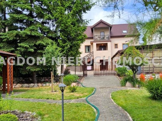 Wyszyńskiego 168 m², Lipno