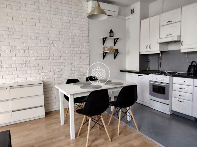 Wyspowa 28 m², Warszawa