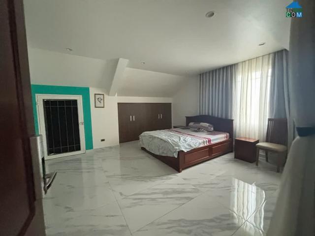 [Xả Ngợp Giảm Sâu Chỉ Còn 23 Tỷ] Bán Biệt Thự Mặt Tiền 300M Đường Lý Thái Tổ Hội An