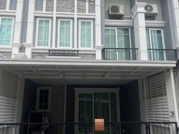 เอ๋ วาสี: บ้านเดี่ยว in จังหวัดสมุทรปราการ, อำเภอเมืองสมุทรปราการ for 4,800,000 บาท
