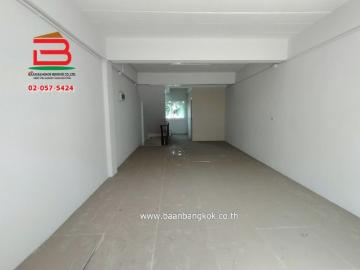 อาคารพาณิชย์ คีท พลาซ่า สมุทรสาคร เนื้อที่ 20.5 ตรว ถนนพระราม 2 ต.พันท้ายนรสิงห์ อ.เมืองสมุทรสาคร จ.สมุทรสาคร