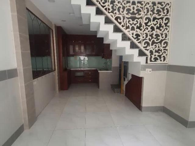 Xe Hơi Đậu Sát Nhà 3.6 Tỷ DT 30m2 Trệt, 1 Lửng, 2PN Nhà Đẹp Sổ Vuông Vào Ở Luôn