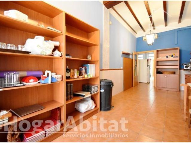 ¡XERESA CENTRO! MAGNÍFICA CASA AMPLIA Y LUMINOSA CON TERRAZA Y COMERCIO