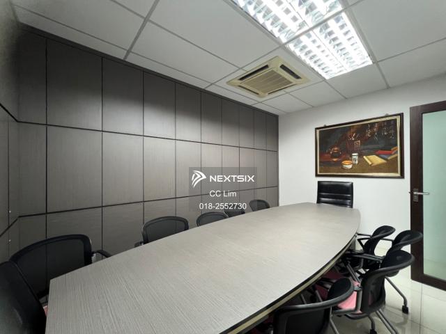 想找全新、好地段的 landed house，这间绝对值得亲自来看看 #Eco Botanic 3 双层Superlink️ 全新单位【4房4厕】24×85 特别适合家庭自住 位于 Eco Botanic 热门高端住宅区 一直都是许多家庭买家和新加坡工作人士重点关注的热门地段Selling Price RM1.68Mil Nego