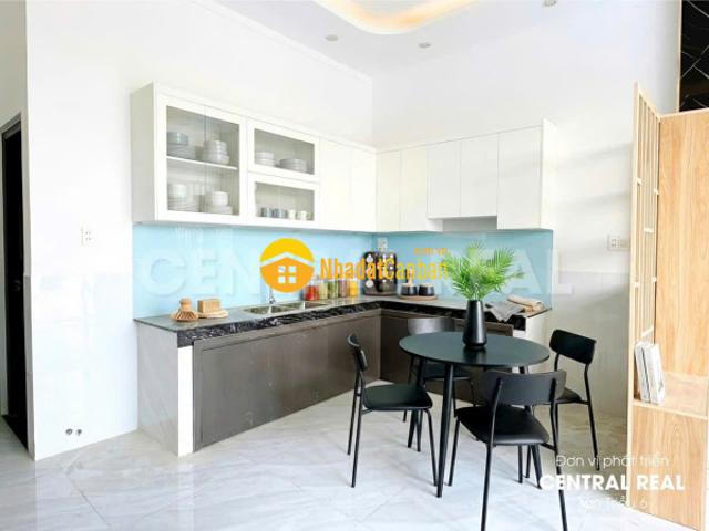 Xoay vốn cần tiền gấp bán nhanh căn này giá chỉ 2 tỷ 050 còn thương lượng
