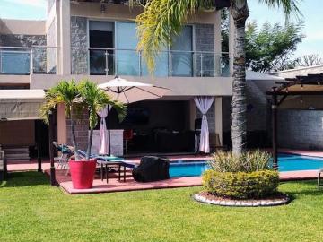 XOCHITEPEC MORELOS VENTA CASA IDEAL PARA VACIONAR Y DISFRUTAR EN FAMILIA